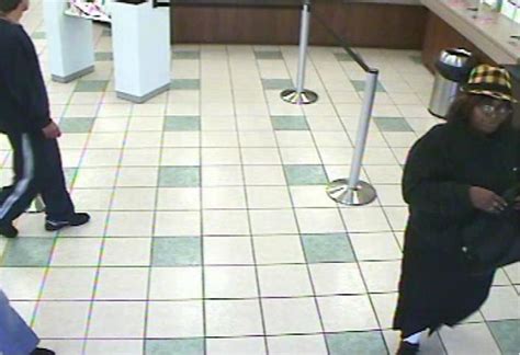 Man wanted in south St. Louis bank robbery